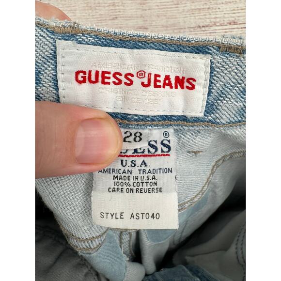 Vintage 80s Guess Straight Leg Jeans Womens 28 (26) Blue Light Wash Denim - Picture 8 of 11